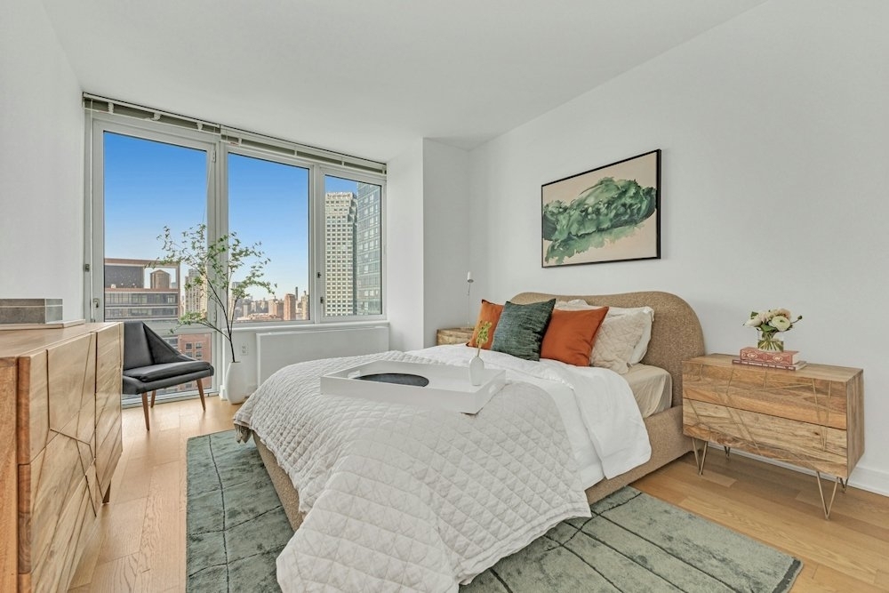 2BR in Long Island City - Photo 1