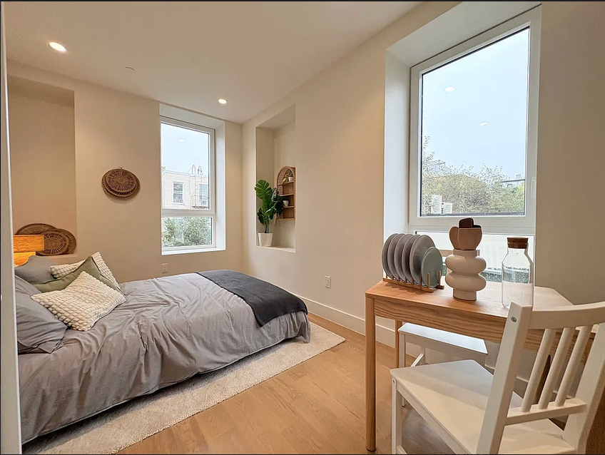 273 20th Street - Photo 2