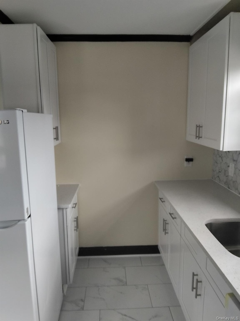 10 Granger Avenue - Photo 3