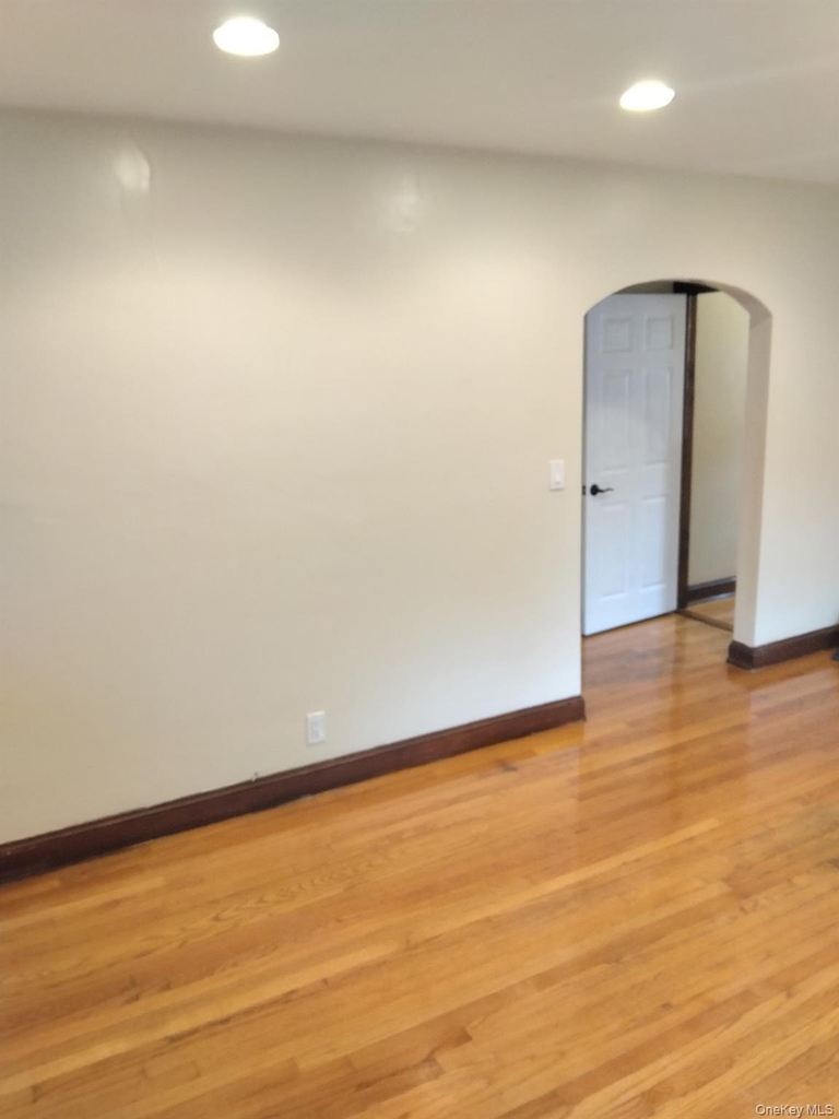 10 Granger Avenue - Photo 6