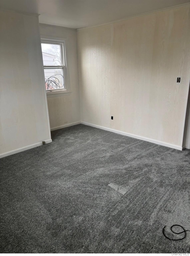 10 Rockland Avenue - Photo 3