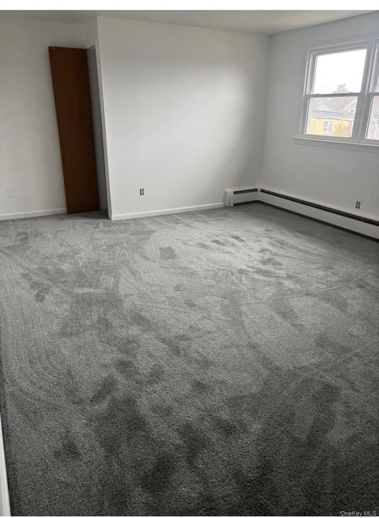 10 Rockland Avenue - Photo 4