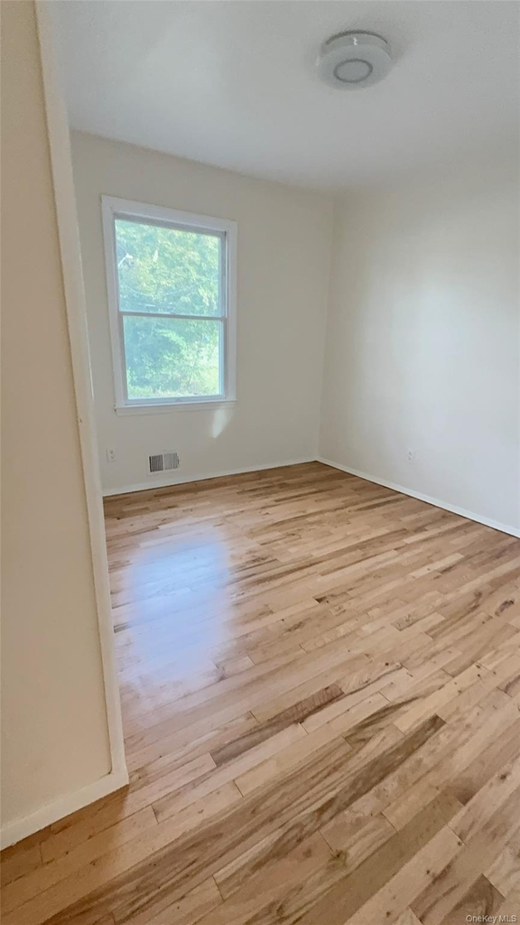 15 Huron Street - Photo 13