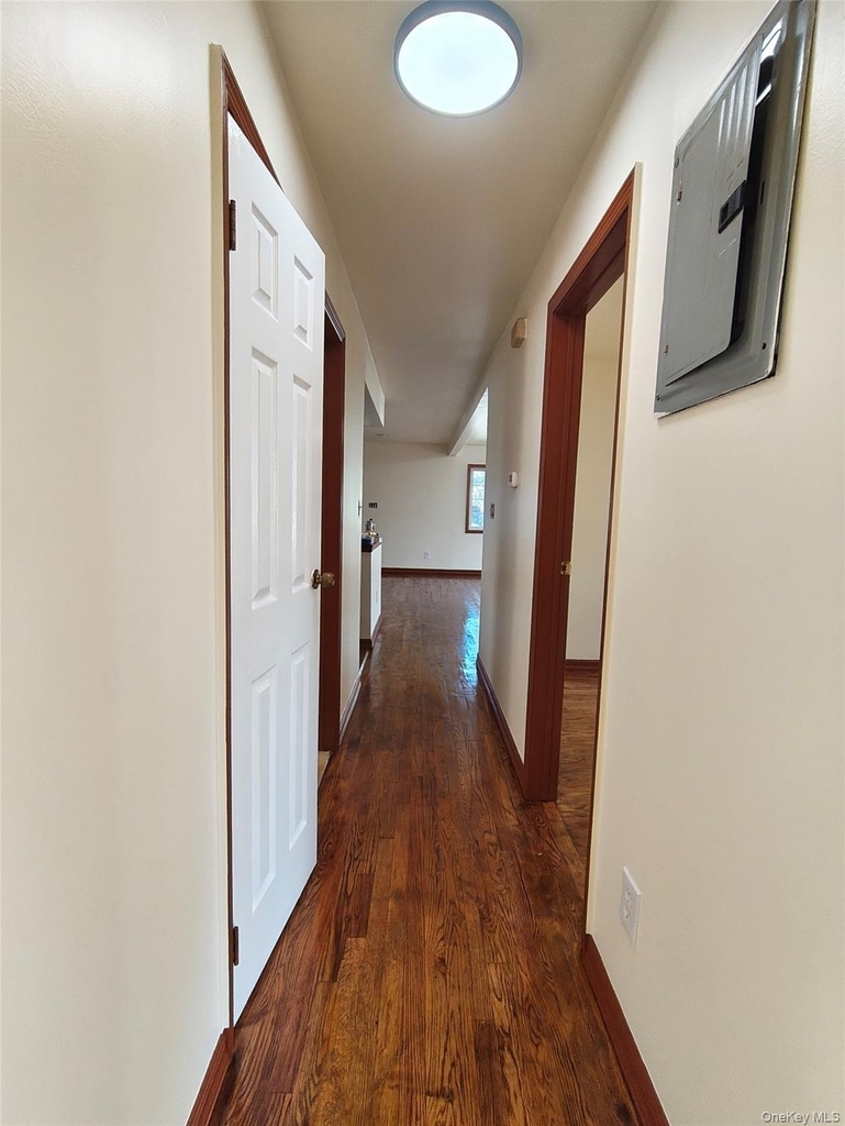 14874 Brookville Boulevard - Photo 8
