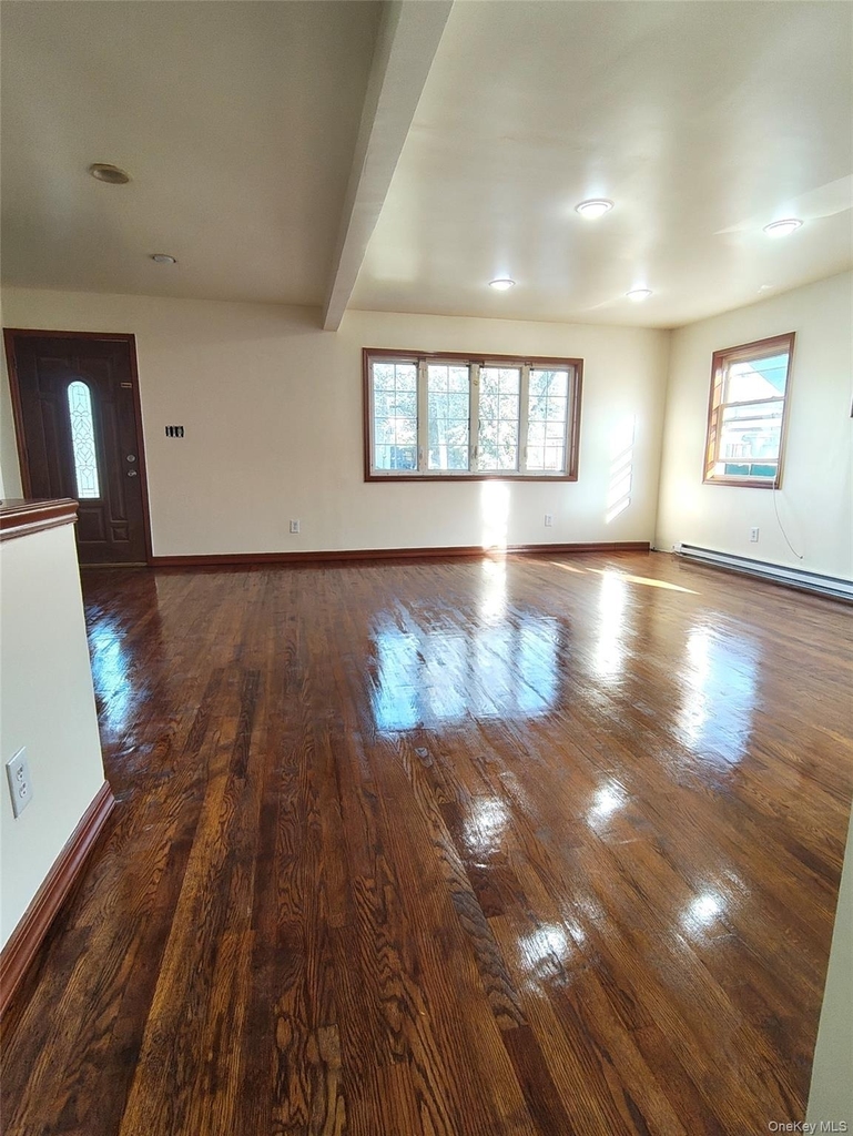 14874 Brookville Boulevard - Photo 3