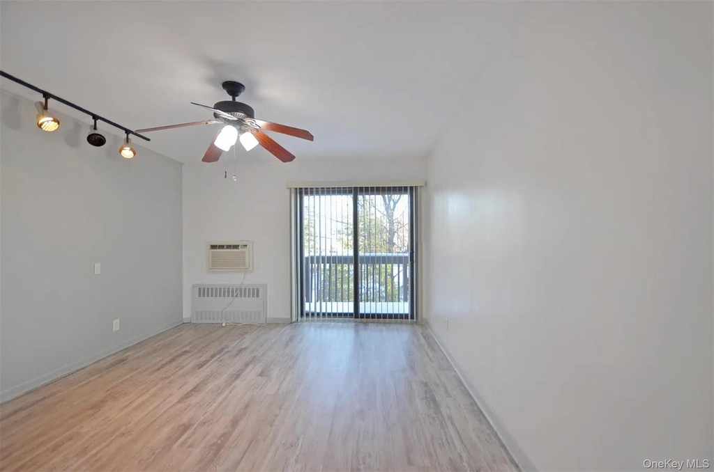 70 West Street - Photo 5