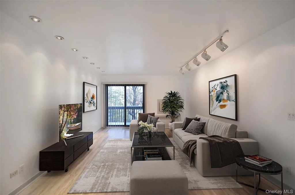 70 West Street - Photo 0