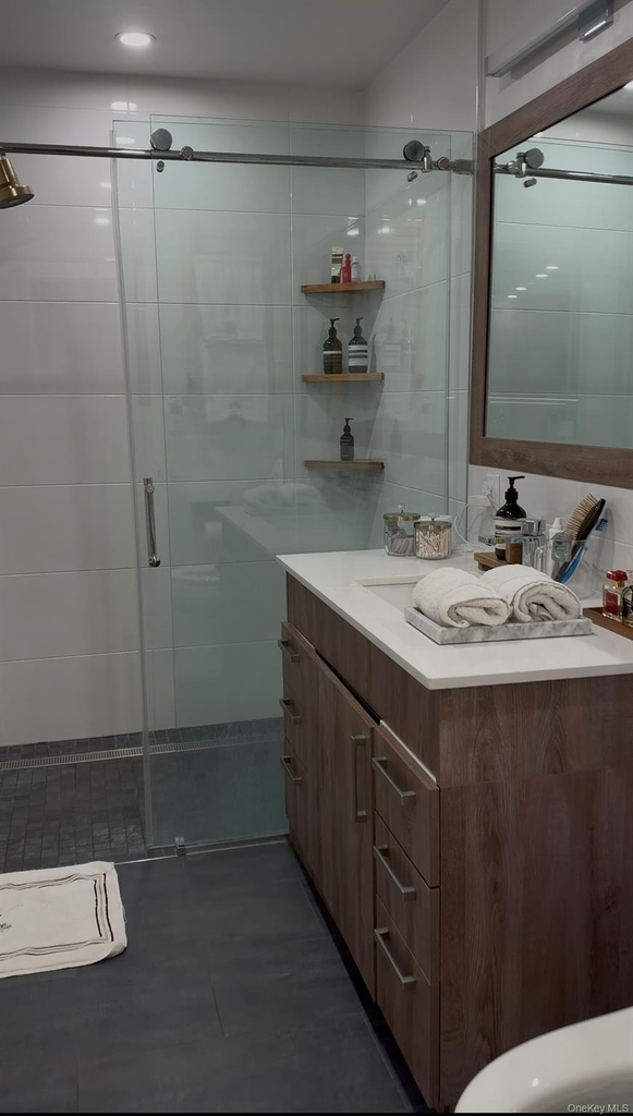 108 Middle Neck Road - Photo 2