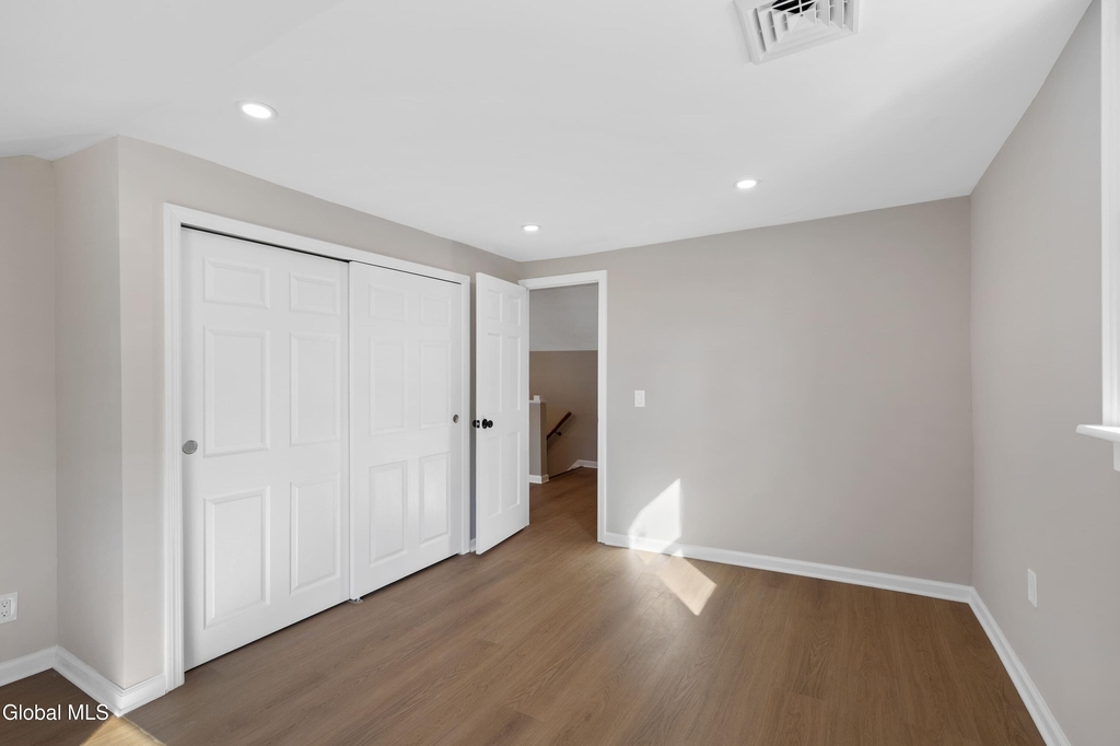 56 Van Buren Street - Photo 8