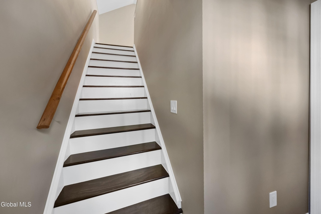 56 Van Buren Street - Photo 2