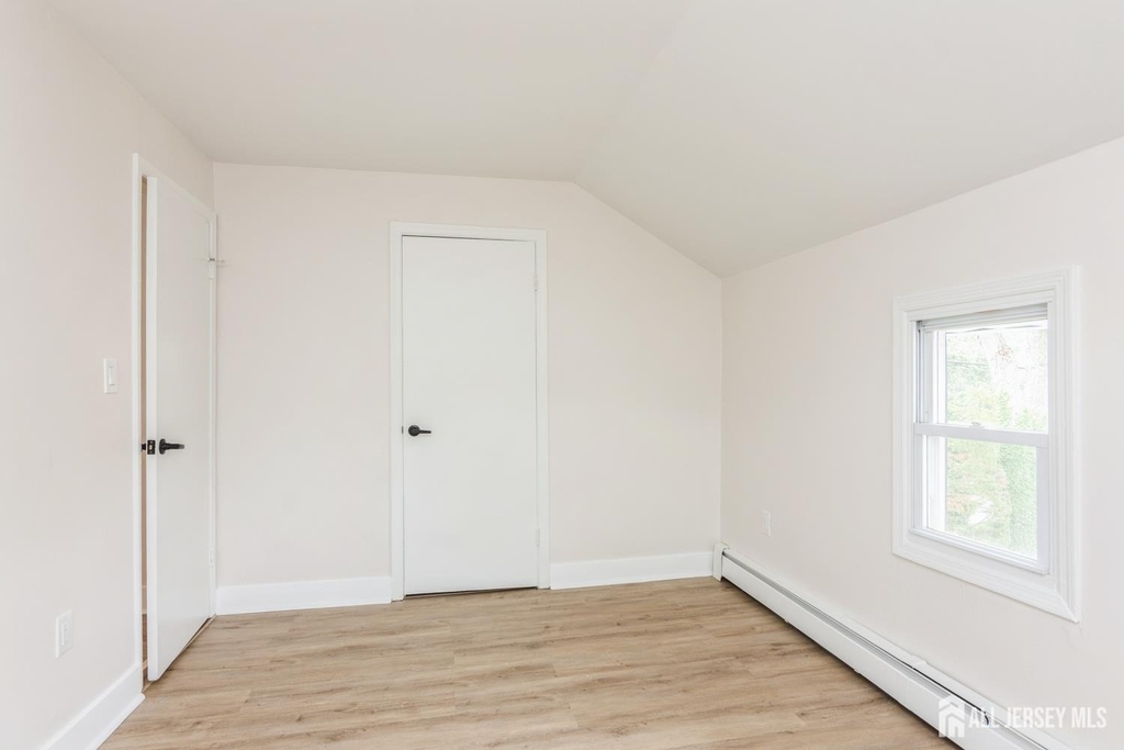 176 Manalapan Road - Photo 10