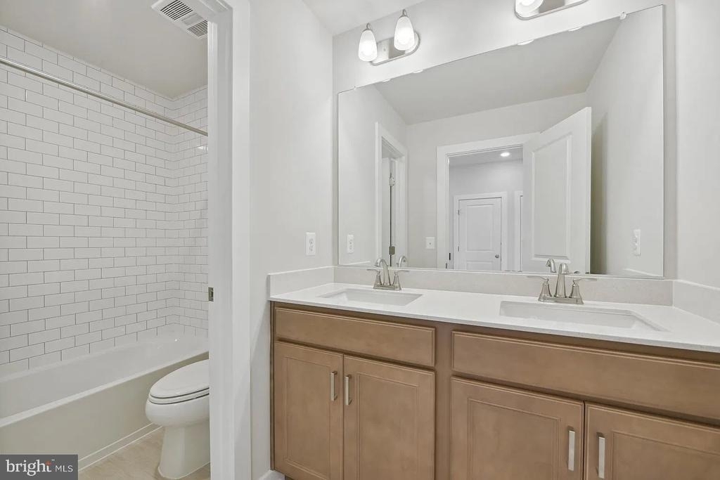 20815 Wood Quay Drive - Photo 4