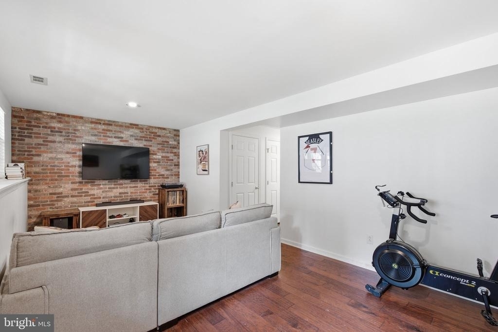 43455 Postrail Square - Photo 9