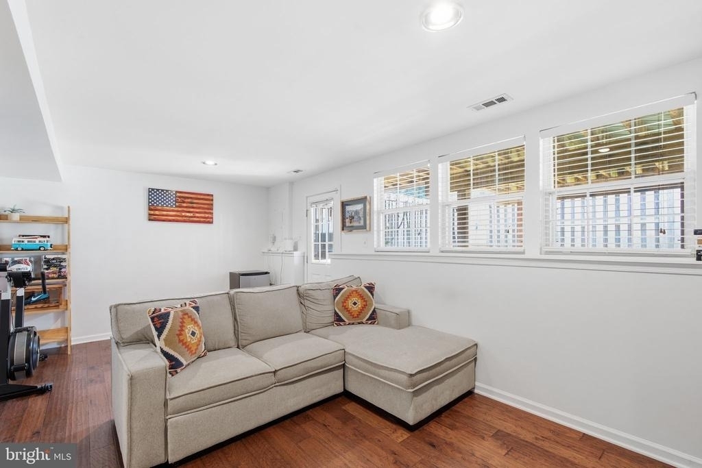 43455 Postrail Square - Photo 8
