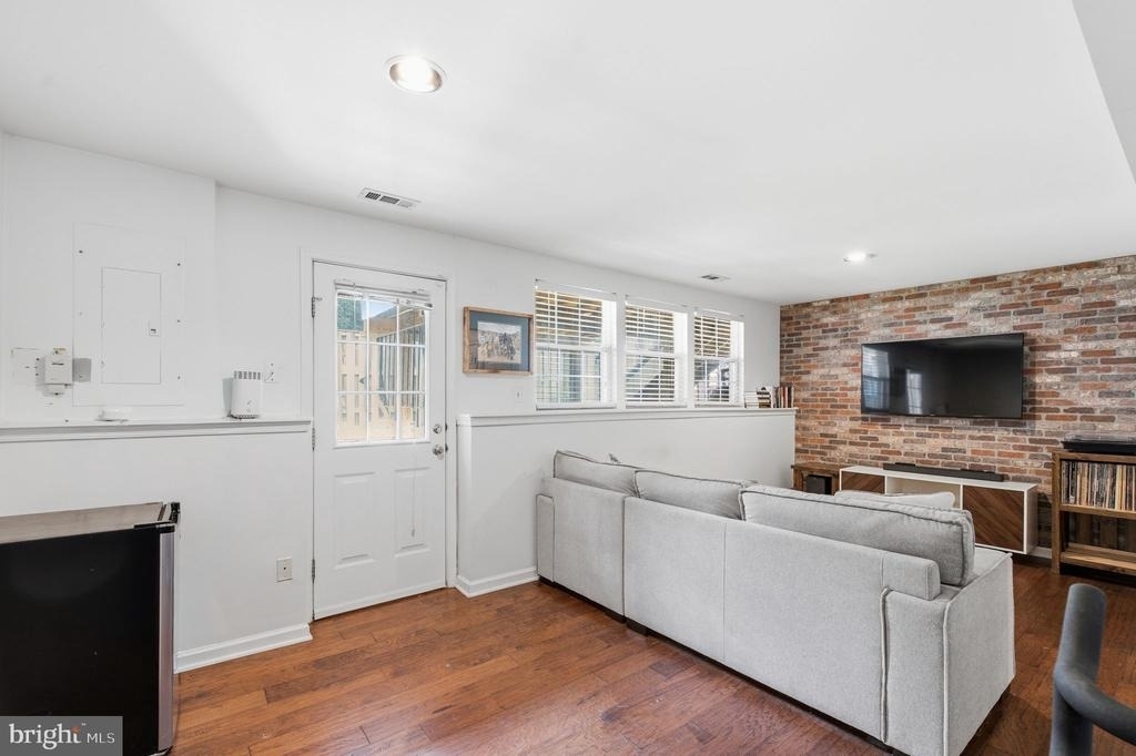 43455 Postrail Square - Photo 7