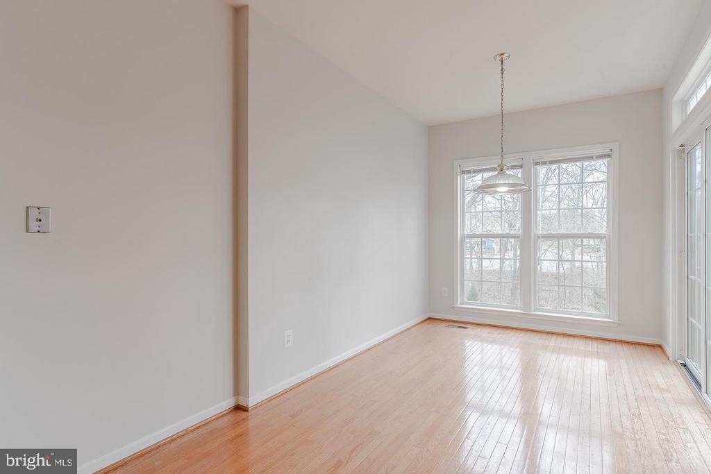 21927 Windy Oaks Square - Photo 20
