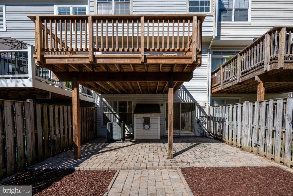 47679 Comer Square - Photo 18