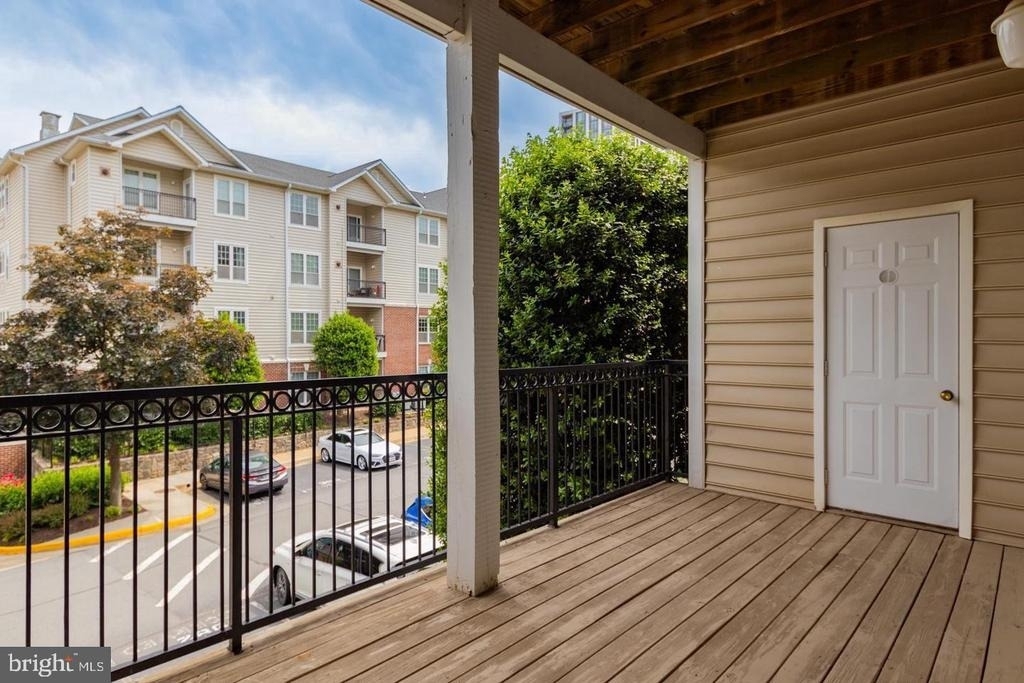 1600 Spring Gate Drive - Photo 19
