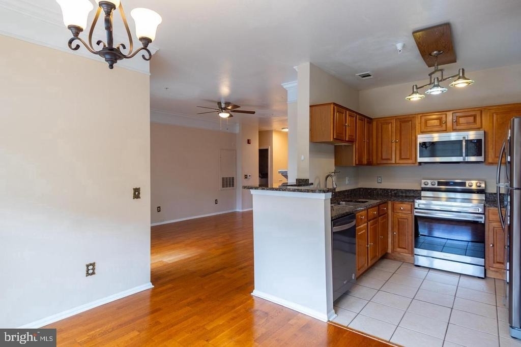 1600 Spring Gate Drive - Photo 8