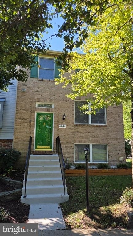 6044 Chicory Place - Photo 0