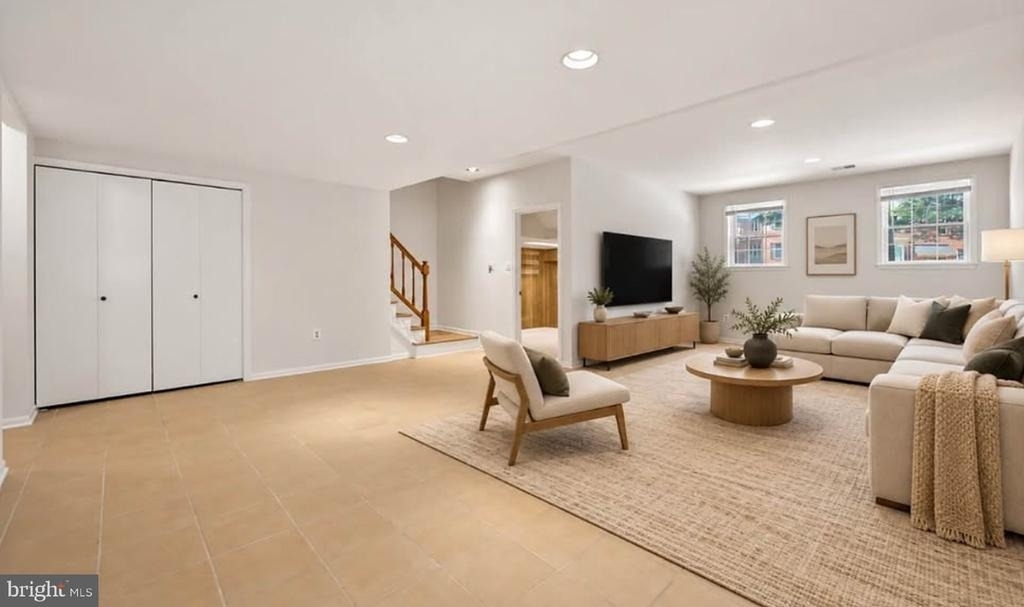 4867 Carriagepark Road - Photo 6