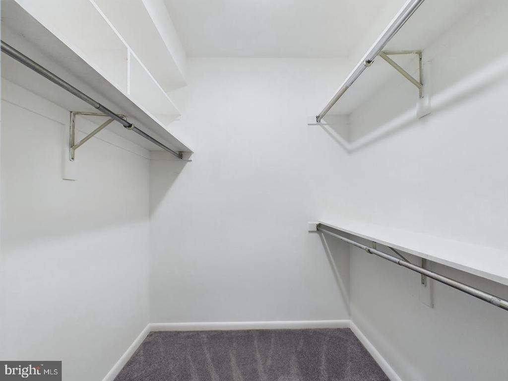5501 Seminary Road S - Photo 14