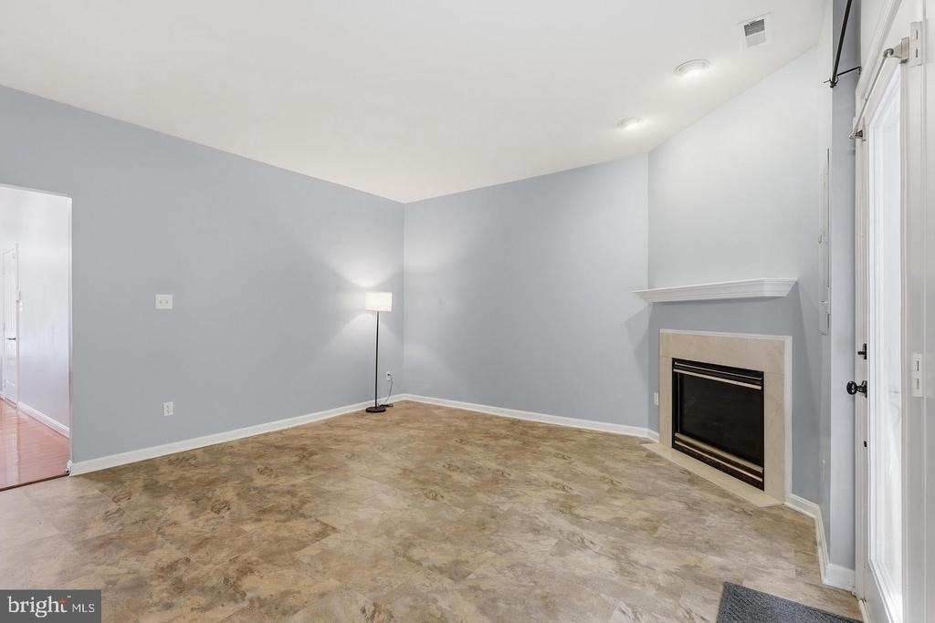 13002 Park Crescent Circle - Photo 4