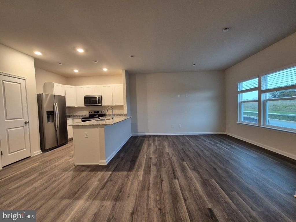 141 Tigney - Photo 1