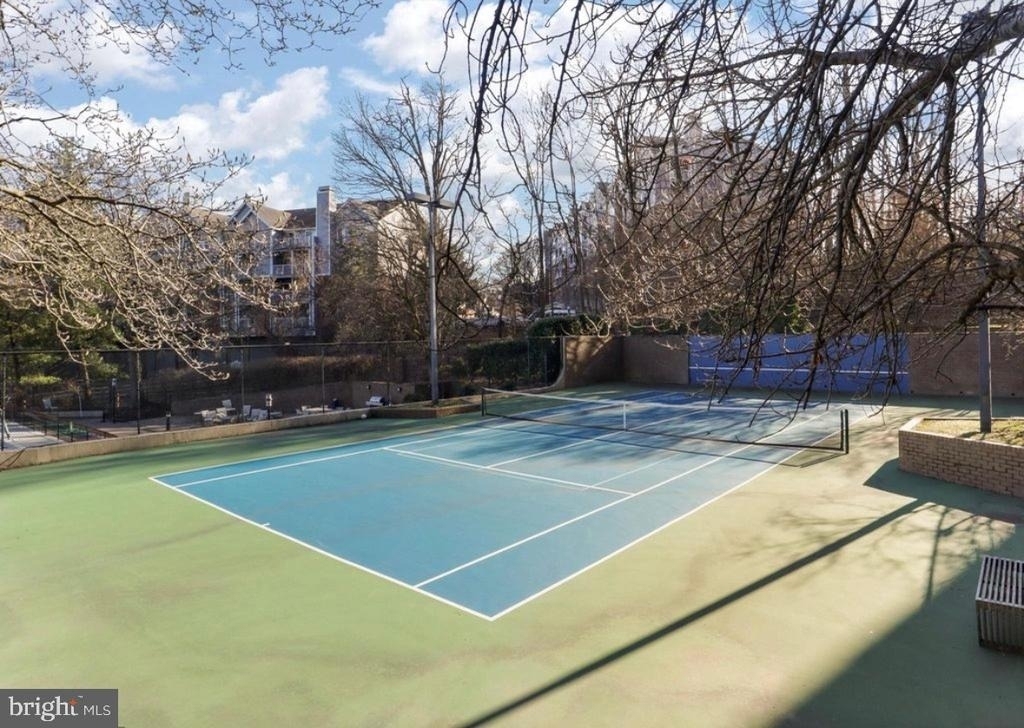5500 Holmes Run Pkwy Parkway - Photo 1
