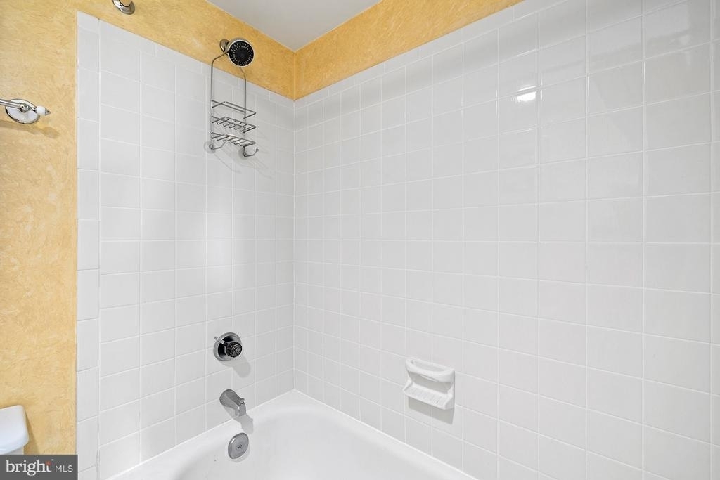 6300 Stevenson Avenue - Photo 18