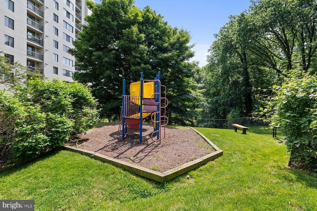 6300 Stevenson Avenue - Photo 25