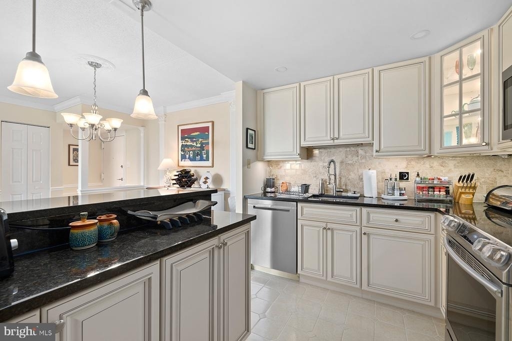 6300 Stevenson Avenue - Photo 9