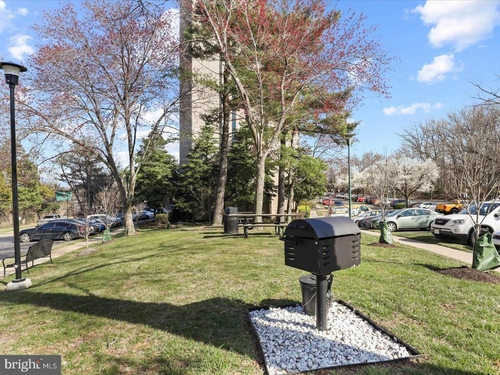 2500 N Van Dorn Street - Photo 25