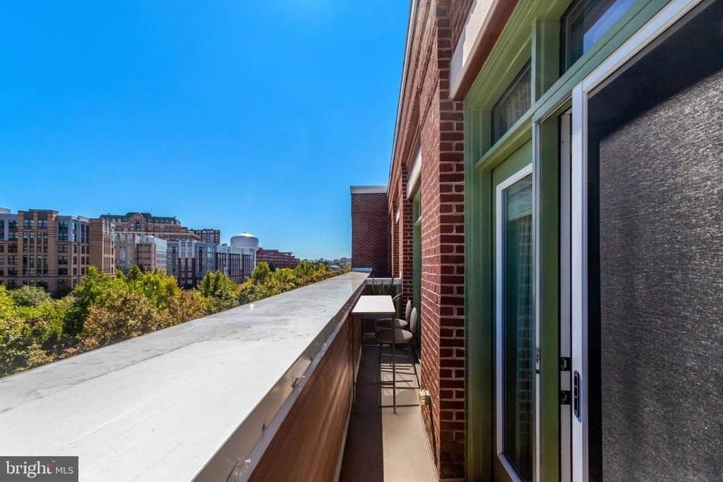 1418 Main Line Boulevard - Photo 12
