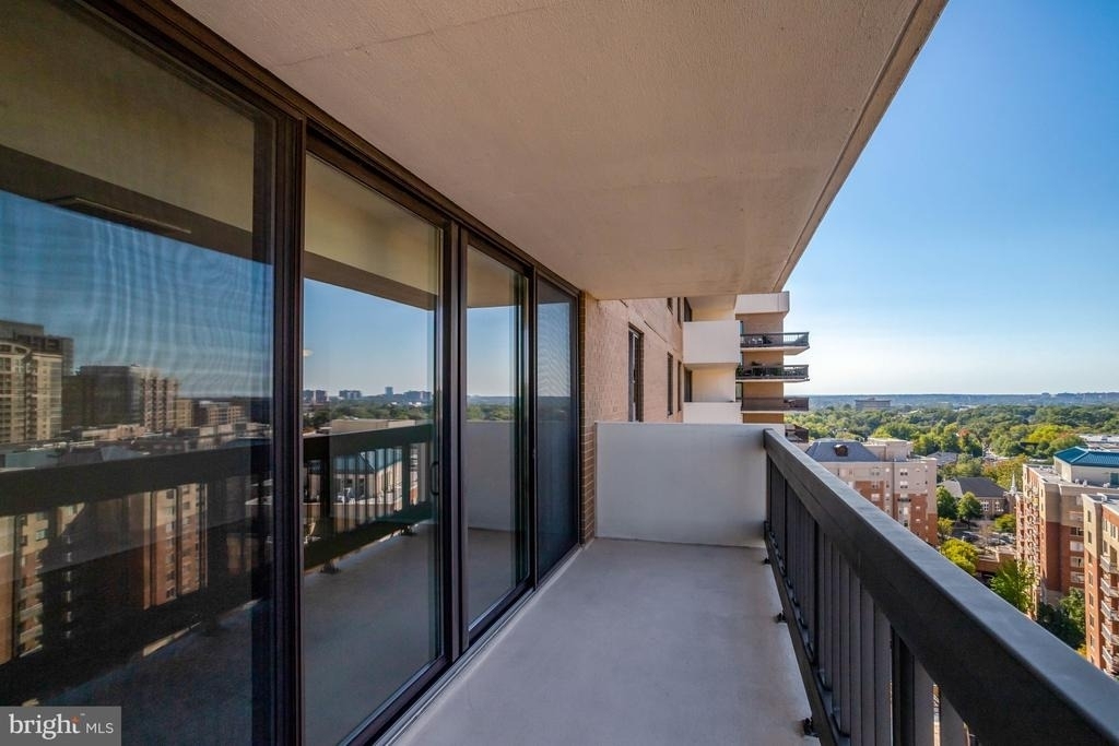 3800 Fairfax Drive - Photo 15