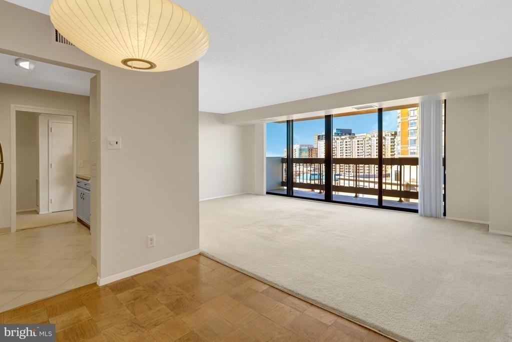 3800 Fairfax Drive - Photo 4
