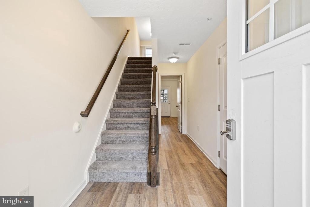 157 Spanglers Mill Rd - Photo 2