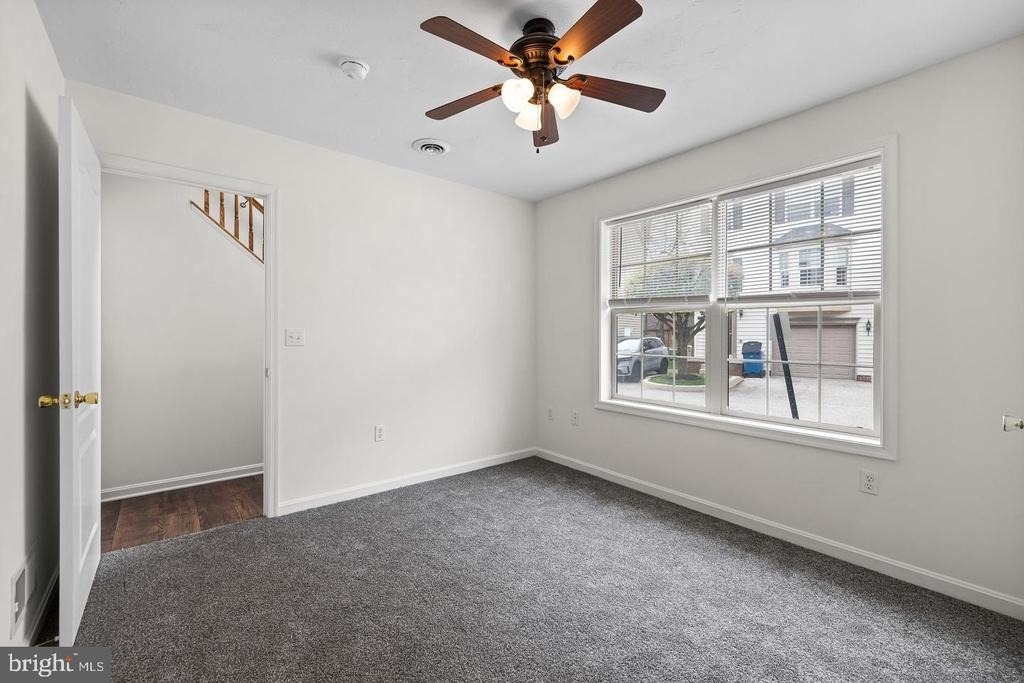 27 Shady Tree Court - Photo 22