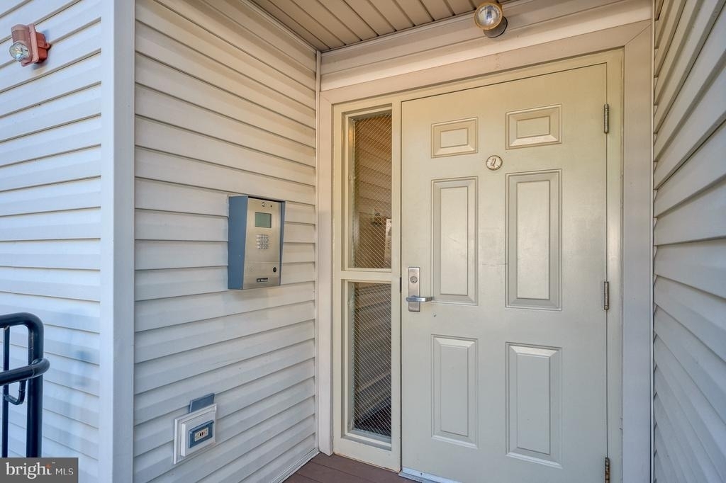 244 N 2nd Street - Photo 2