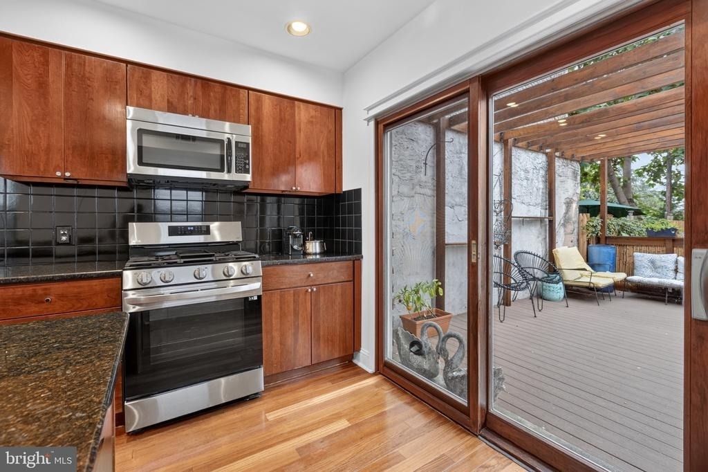1405 N 2nd Street - Photo 9