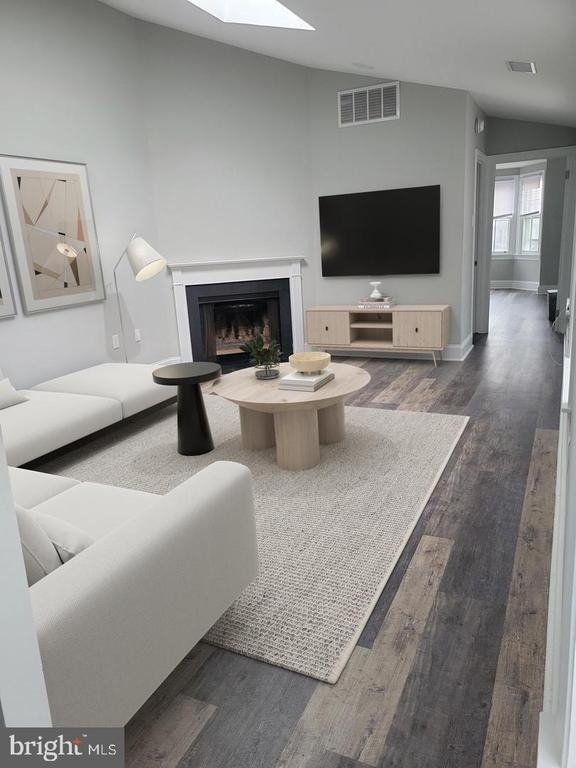 1617 Green Street - Photo 0