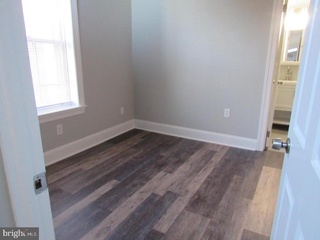 1617 Green Street - Photo 12