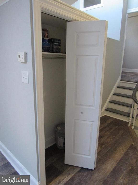 1617 Green Street - Photo 10