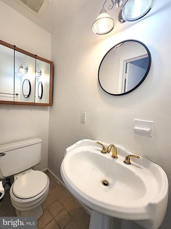 21 Greenfield Drive - Photo 4