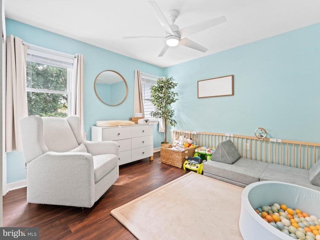 28 Drexel Avenue - Photo 12
