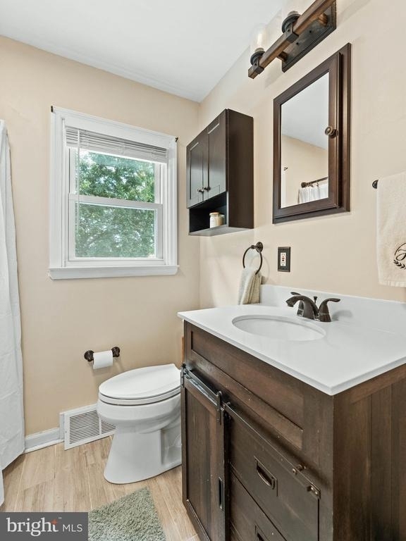 28 Drexel Avenue - Photo 17