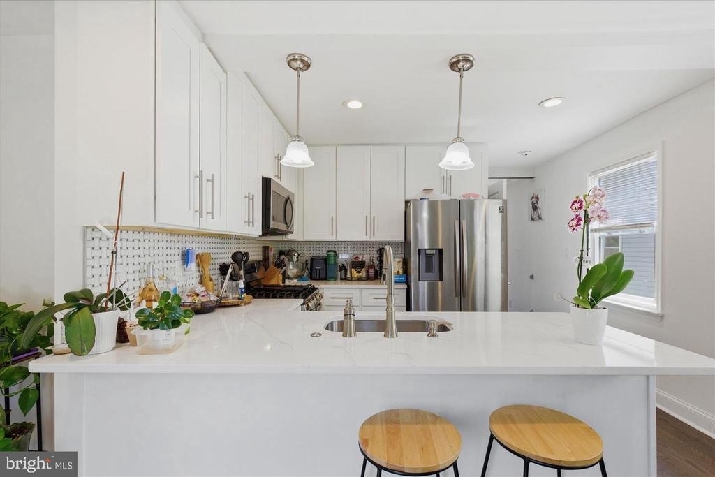 4318 Lawrence Street - Photo 12