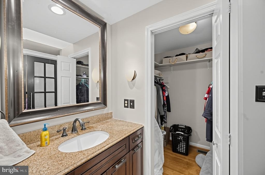 8006 Broken Reed Court - Photo 26