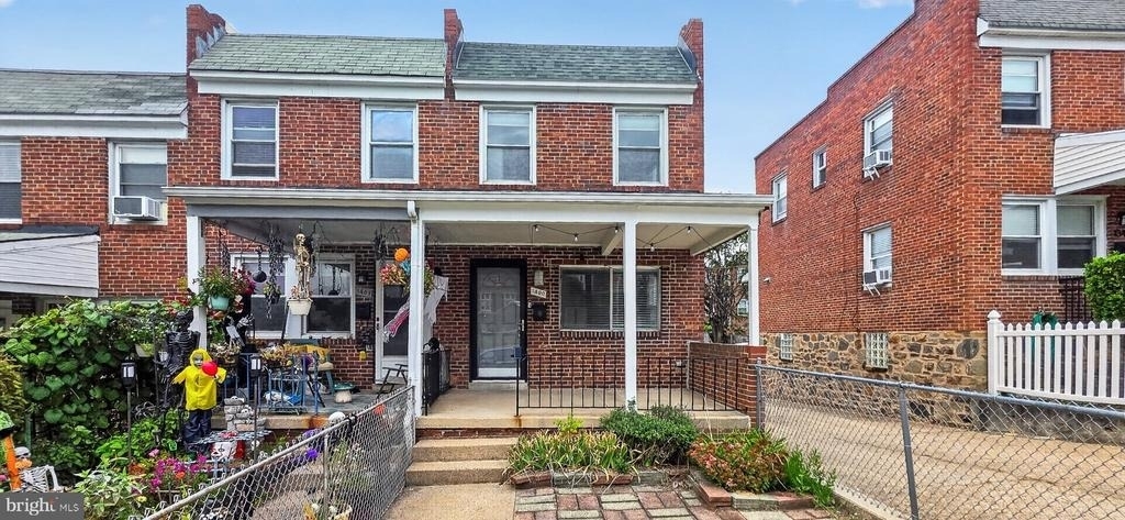 1400 Berry Street - Photo 1