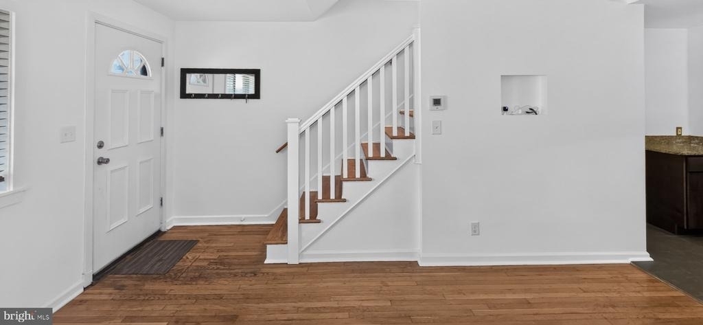 1400 Berry Street - Photo 6